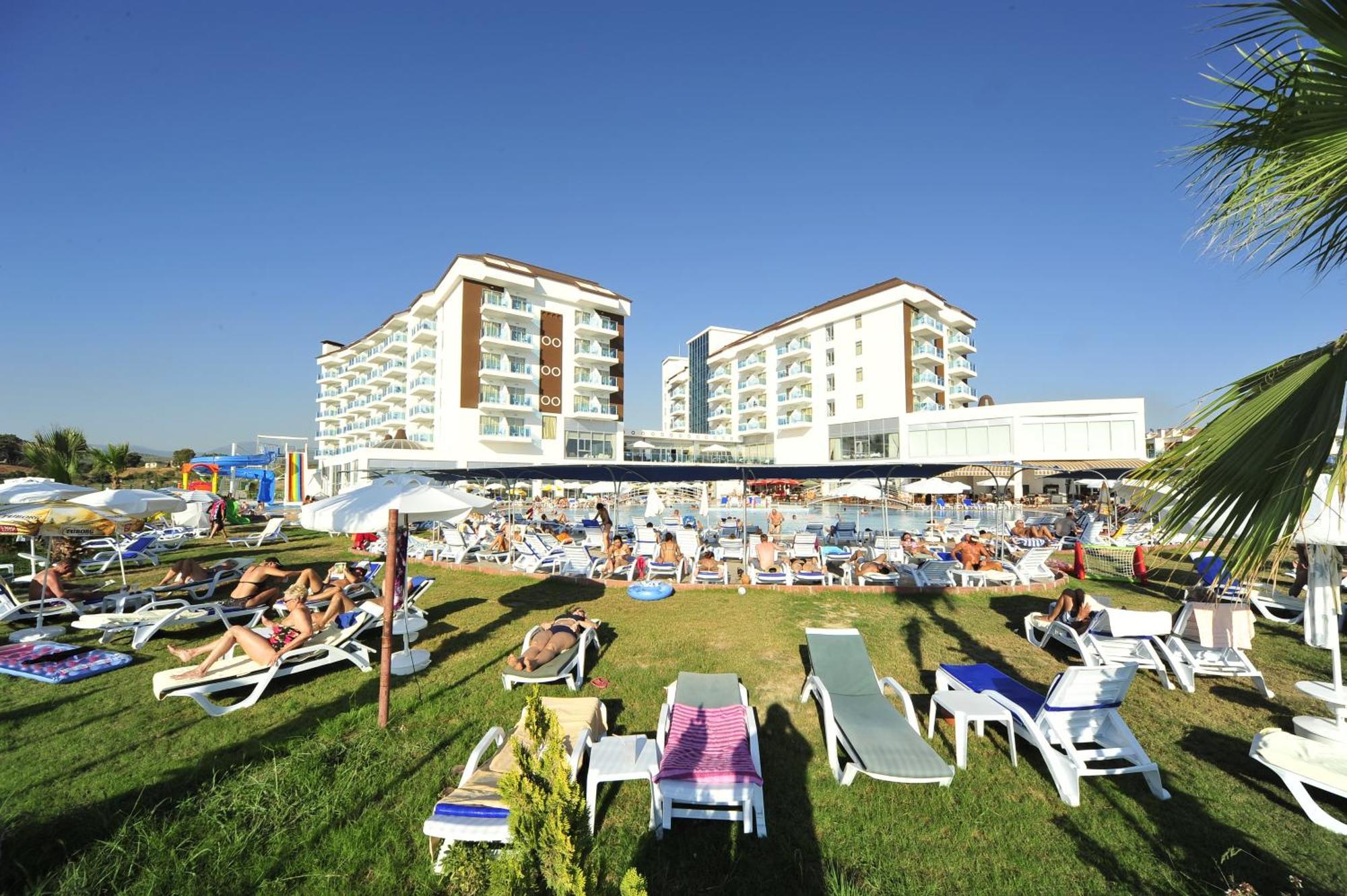 Cenger Beach Resort Spa Kızılot Esterno foto