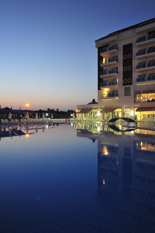 Cenger Beach Resort Spa Kızılot Esterno foto